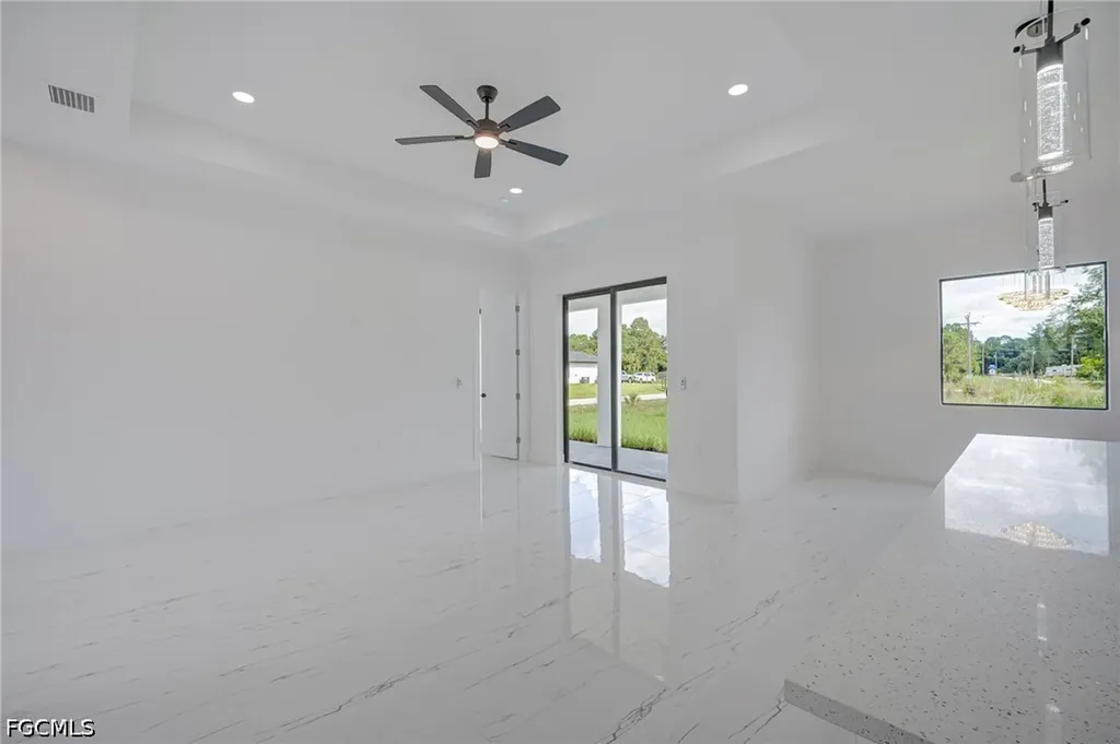 931 Barcelona Street E Lehigh Acres FL 33974