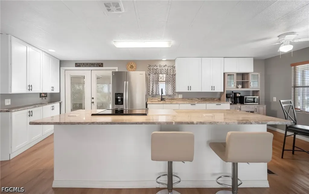 138 Lexington Avenue Fort Myers FL 33908