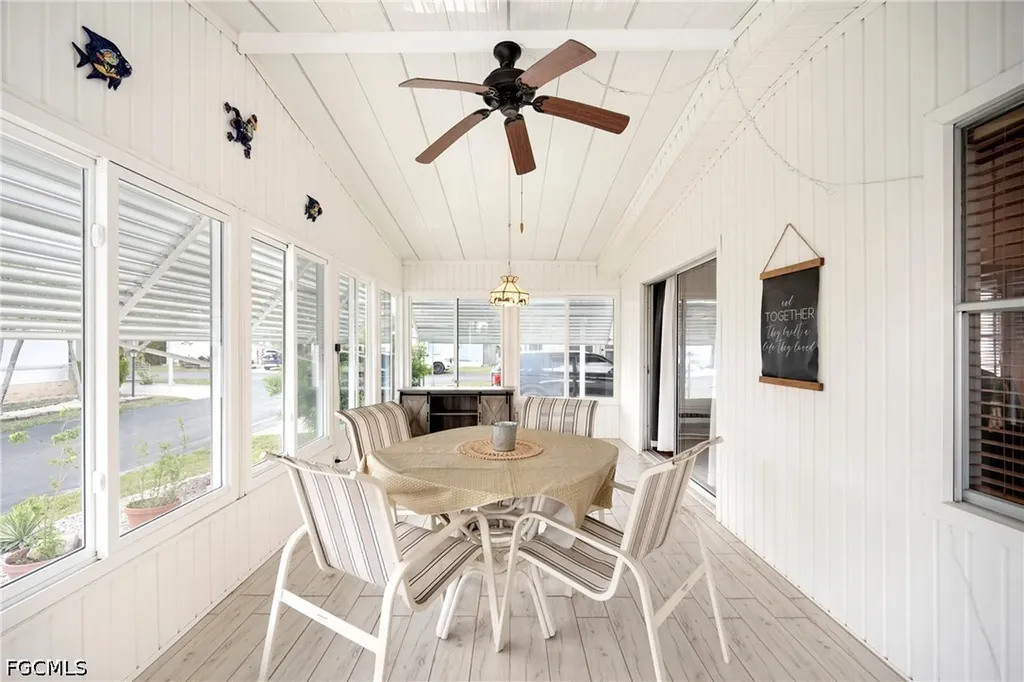138 Lexington Avenue Fort Myers FL 33908