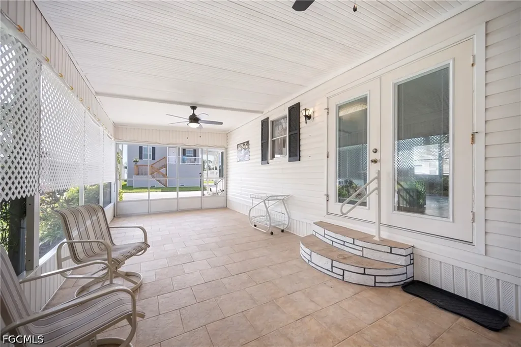 138 Lexington Avenue Fort Myers FL 33908