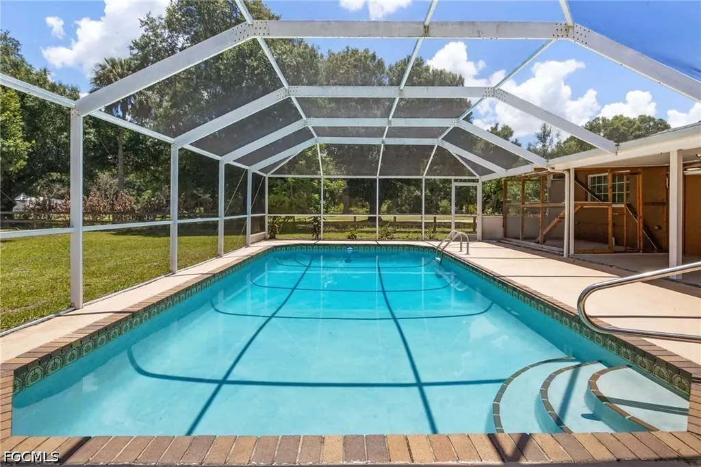 22031 Edwards Drive Alva FL 33920