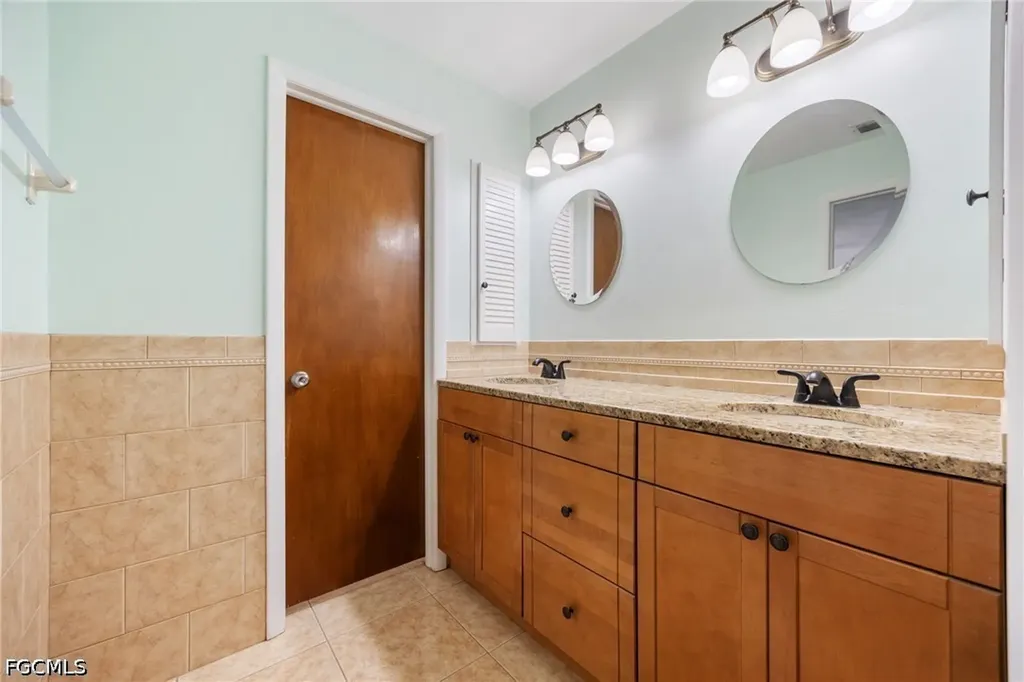 22031 Edwards Drive Alva FL 33920