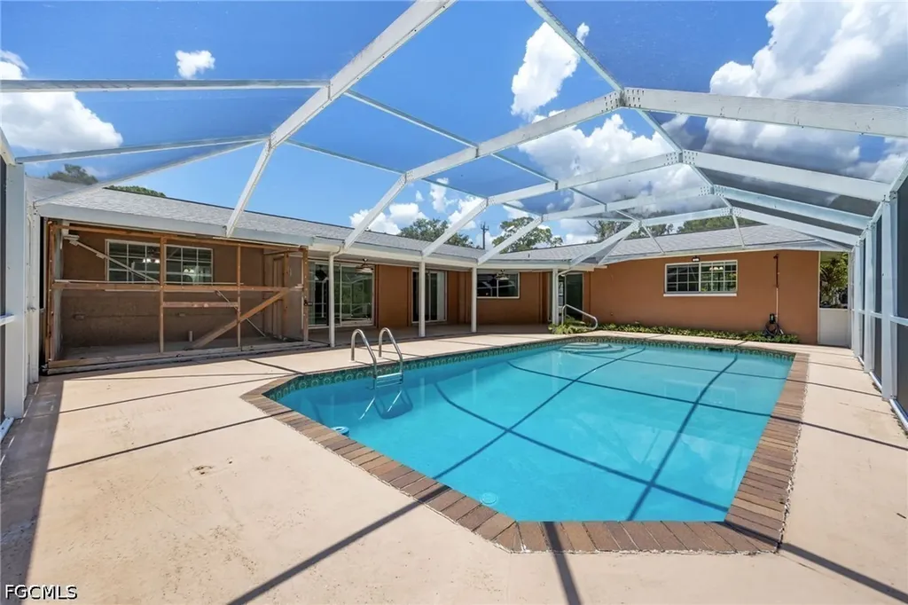 22031 Edwards Drive Alva FL 33920