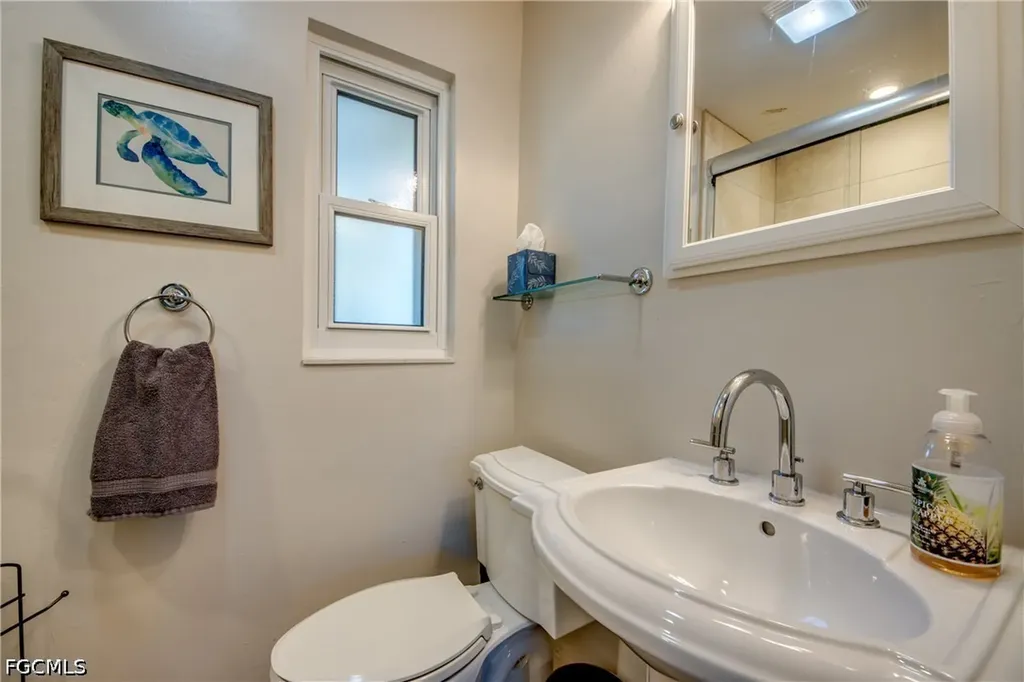 1122 El Dorado Parkway E Cape Coral FL 33904