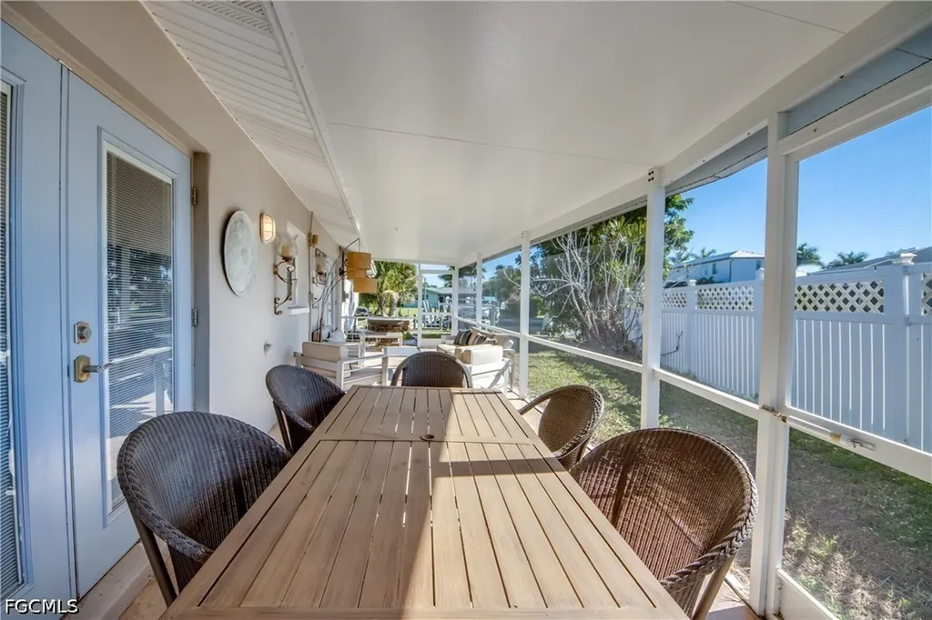1122 El Dorado Parkway E Cape Coral FL 33904