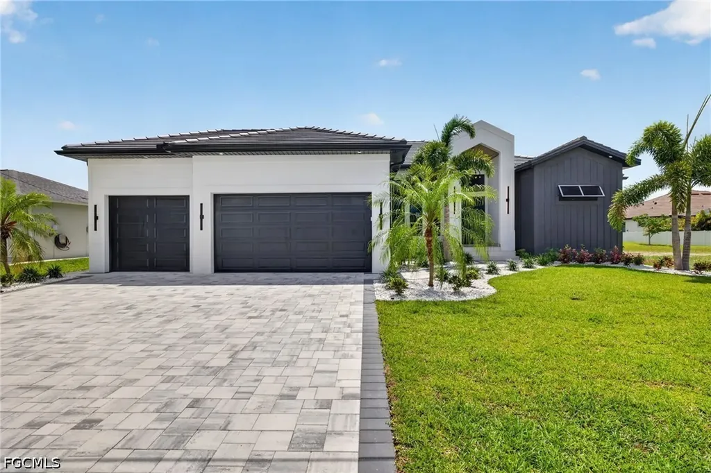 209 NW 35th Place Cape Coral FL 33993