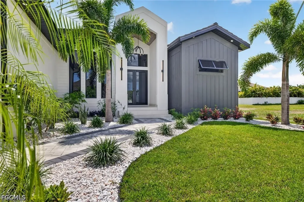 209 NW 35th Place Cape Coral FL 33993
