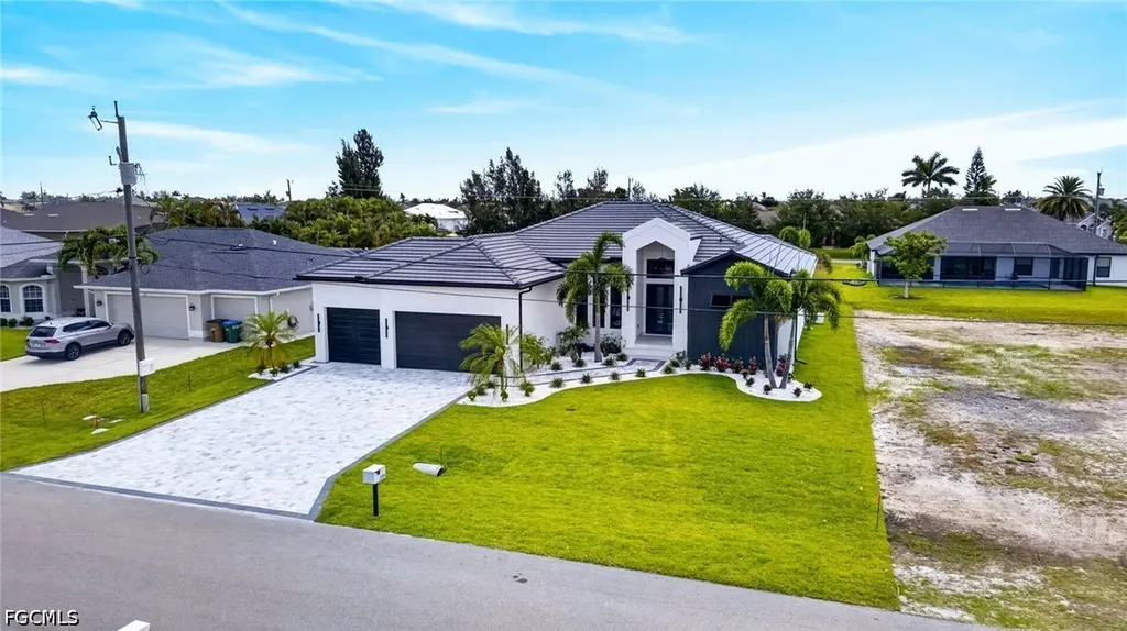 209 NW 35th Place Cape Coral FL 33993