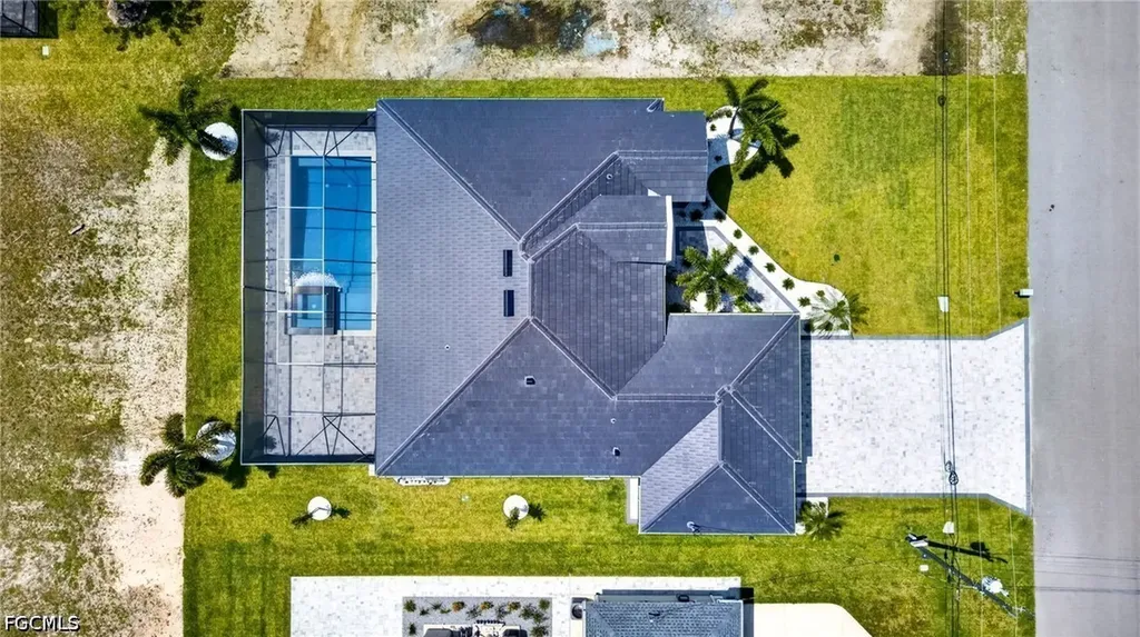 209 NW 35th Place Cape Coral FL 33993