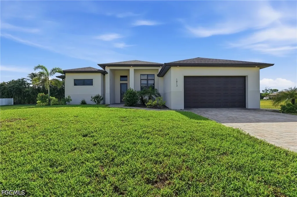 1813 NW 37th Place Cape Coral FL 33993