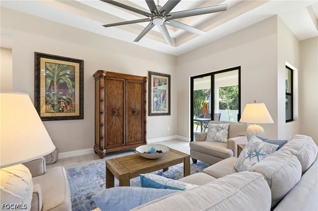 1813 NW 37th Place Cape Coral FL 33993