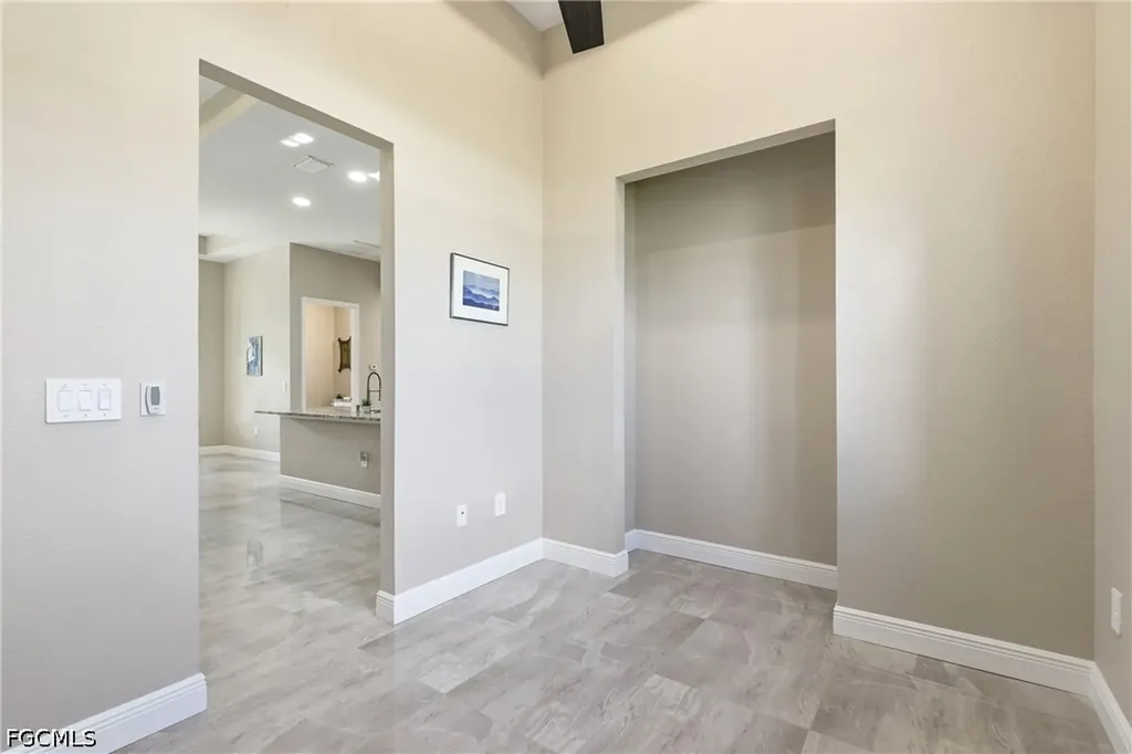 1813 NW 37th Place Cape Coral FL 33993