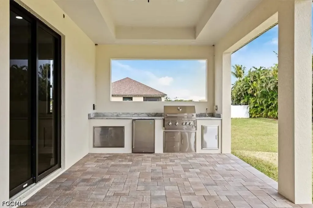 1813 NW 37th Place Cape Coral FL 33993