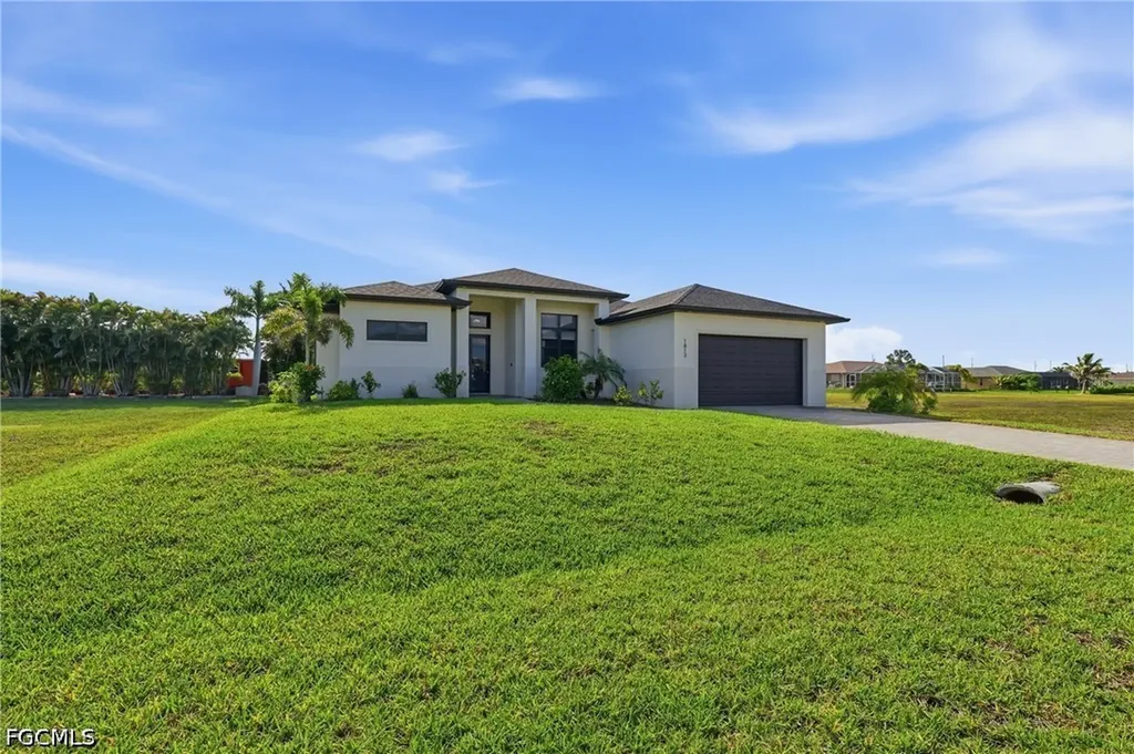 1813 NW 37th Place Cape Coral FL 33993