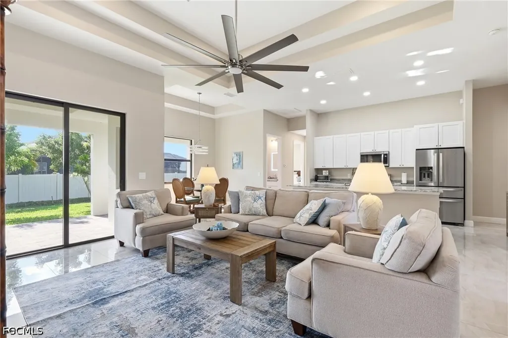 1813 NW 37th Place Cape Coral FL 33993