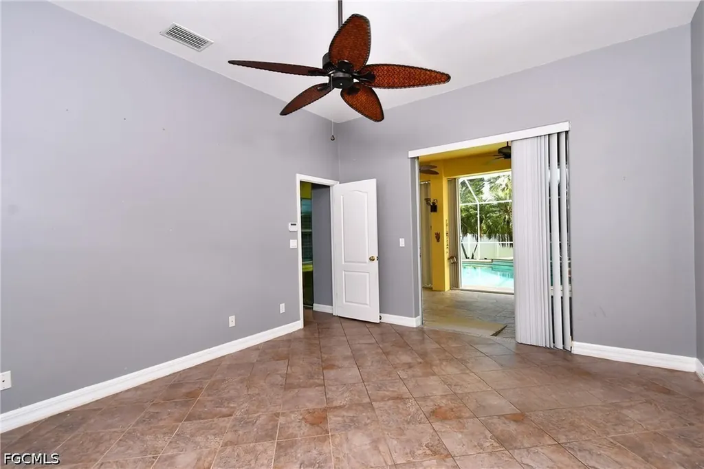 2313 SW 53rd Terrace Cape Coral FL 33914