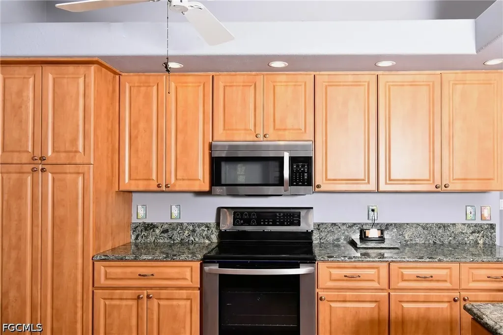 2313 SW 53rd Terrace Cape Coral FL 33914