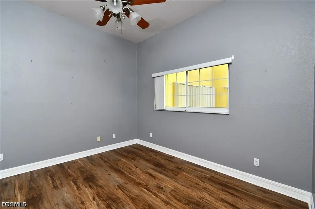 2313 SW 53rd Terrace Cape Coral FL 33914