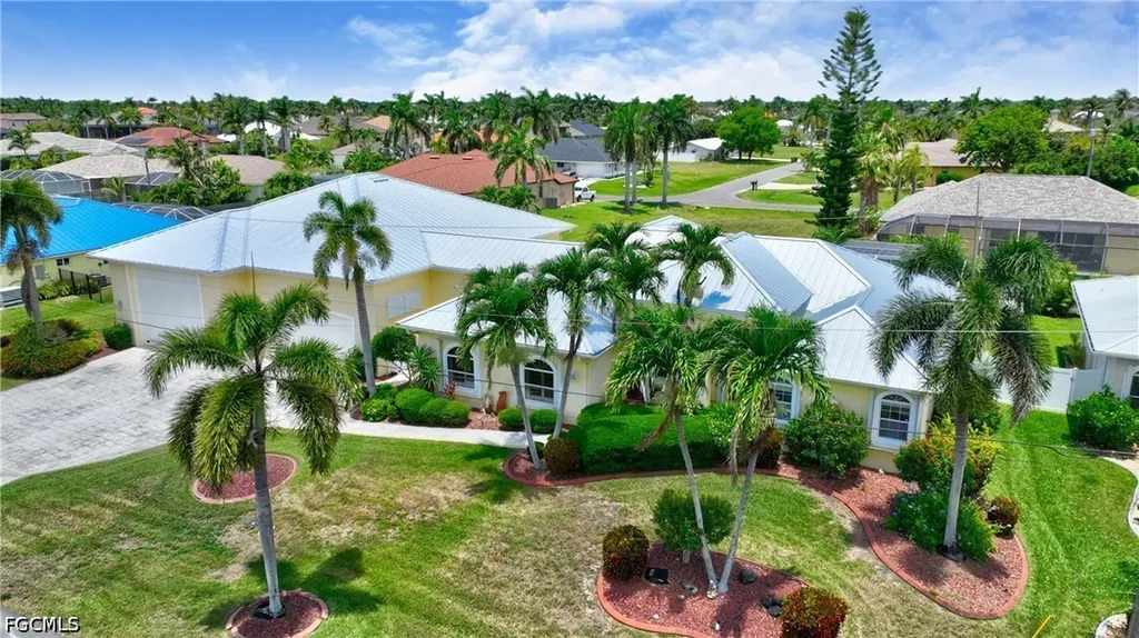 2313 SW 53rd Terrace Cape Coral FL 33914
