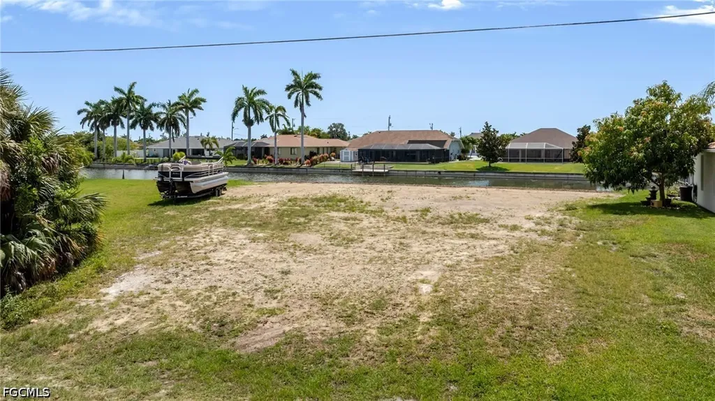 506 NE 21st Place Cape Coral FL 33909