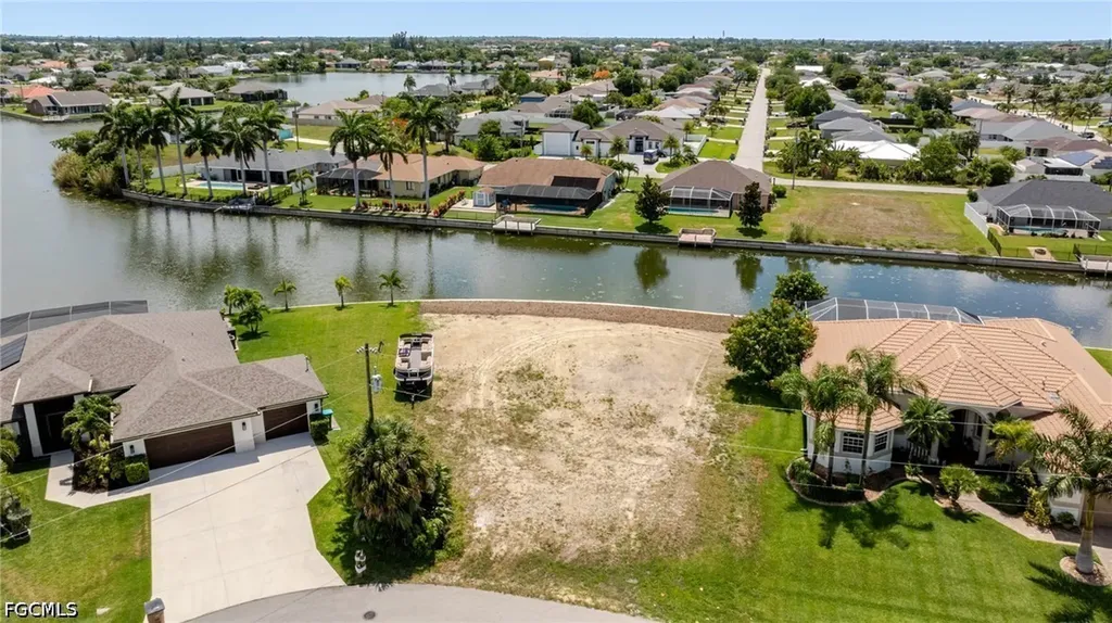 506 NE 21st Place Cape Coral FL 33909