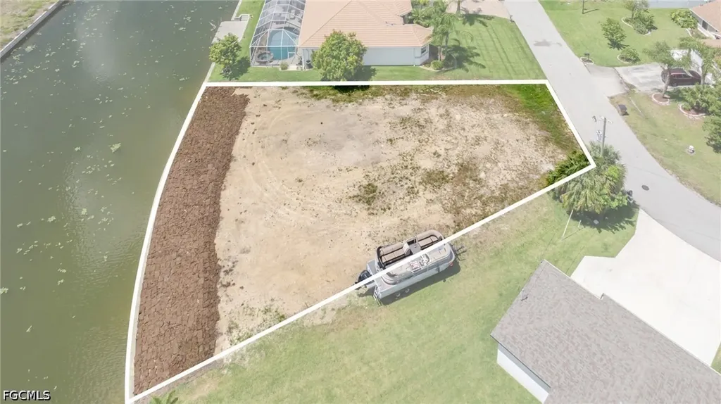 506 NE 21st Place Cape Coral FL 33909