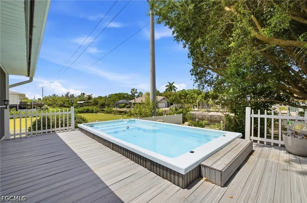 27130 Holly Lane Bonita Springs FL 34135