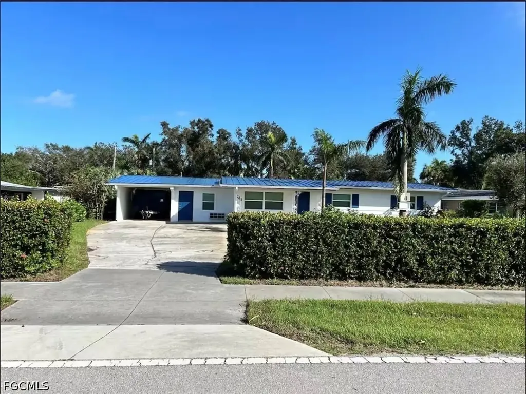 1745 Hanson Street Fort Myers FL 33901