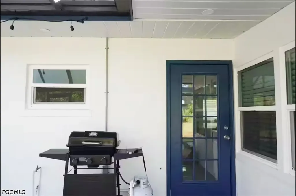 1745 Hanson Street Fort Myers FL 33901
