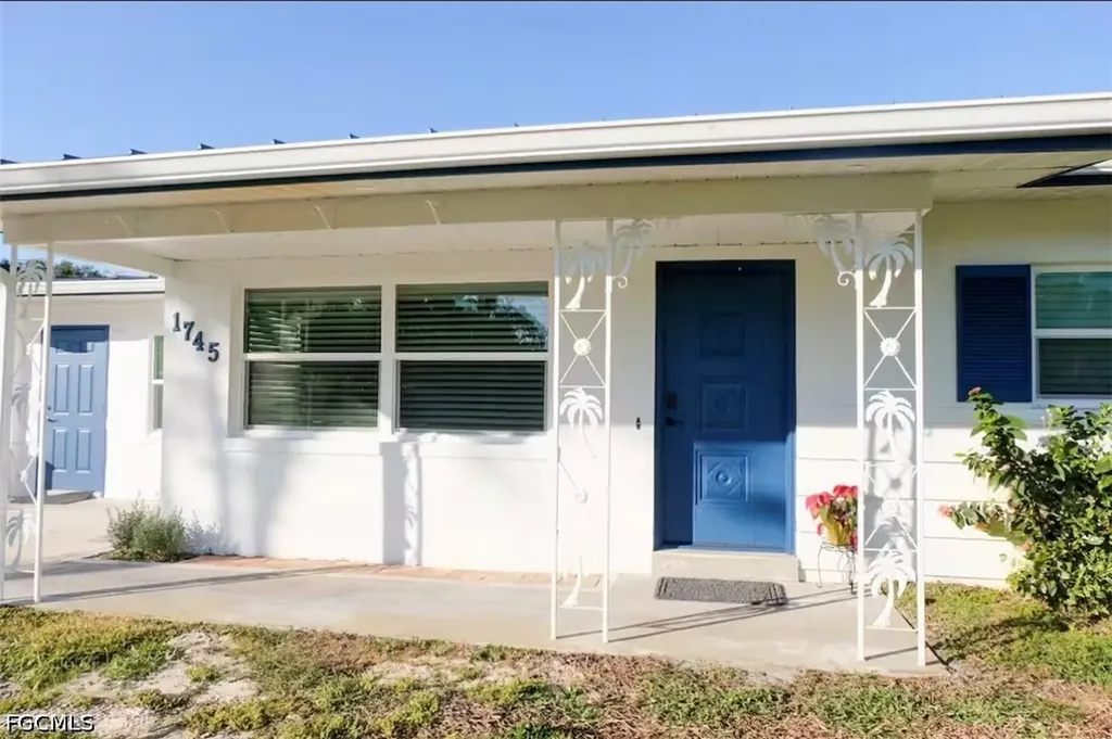 1745 Hanson Street Fort Myers FL 33901