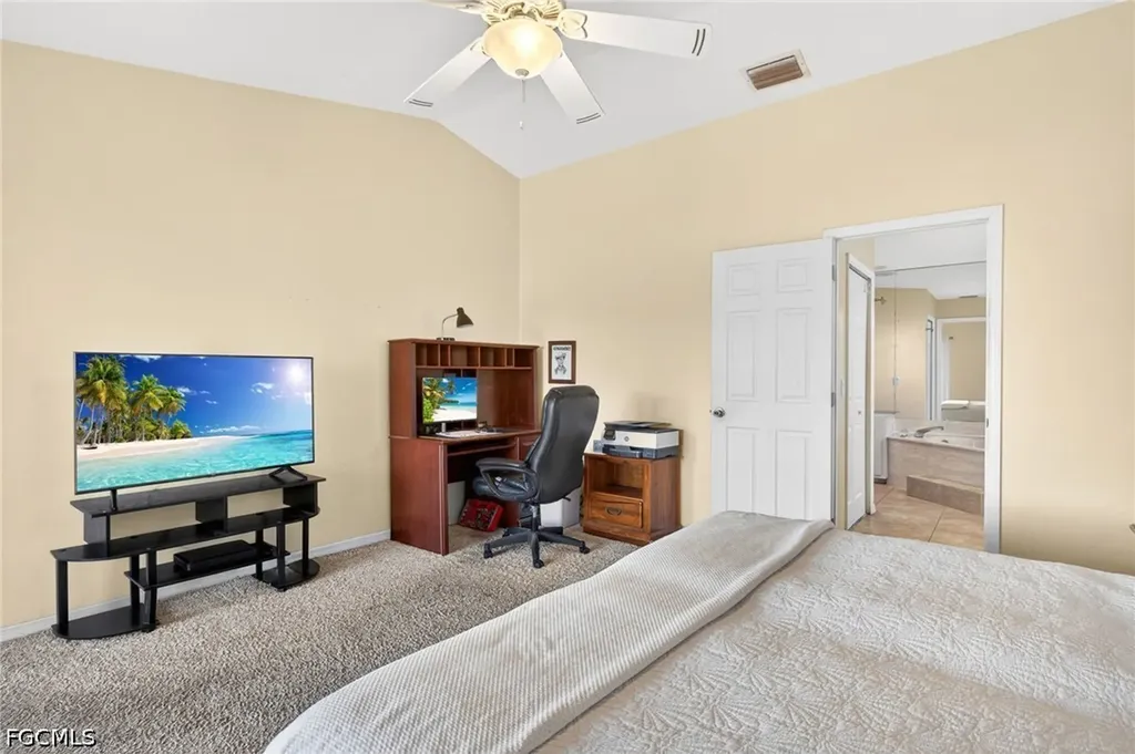 609 SE 21st Street Cape Coral FL 33990