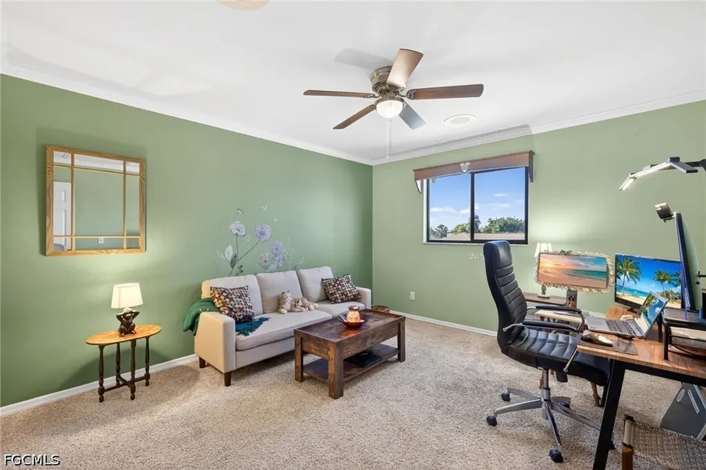 609 SE 21st Street Cape Coral FL 33990