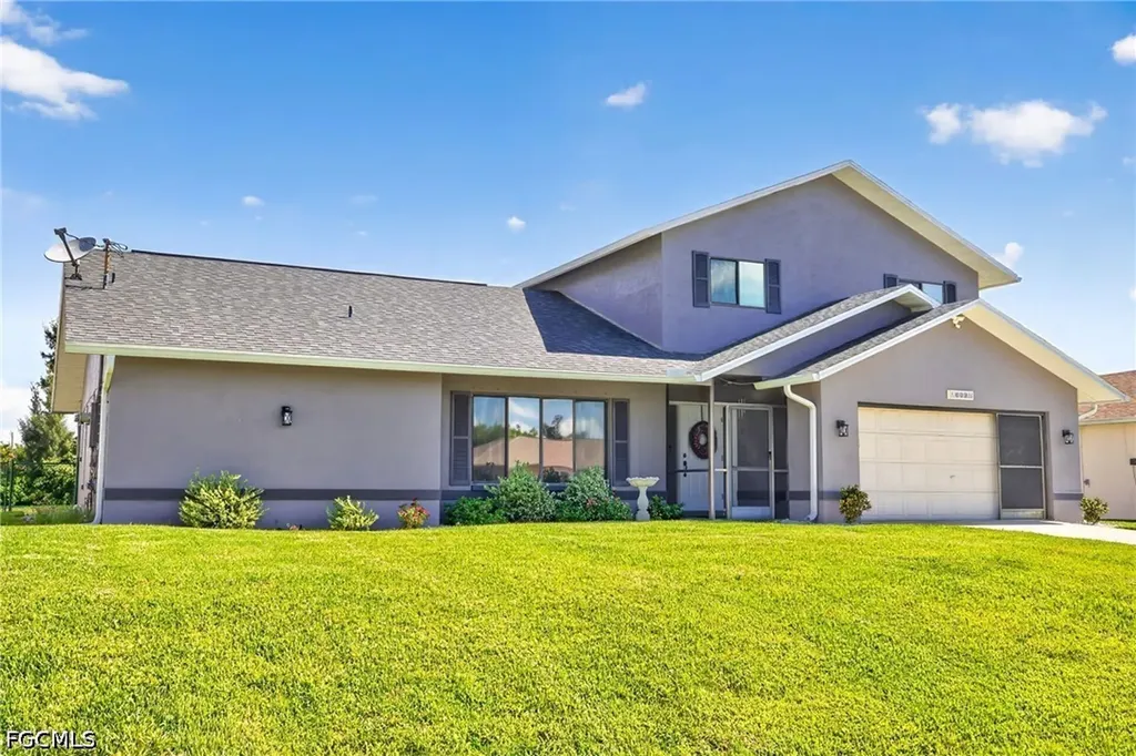 609 SE 21st Street Cape Coral FL 33990