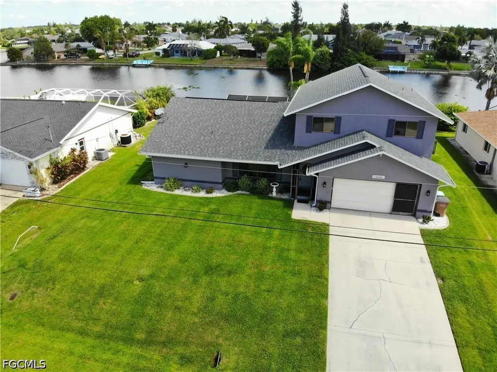 609 SE 21st Street Cape Coral FL 33990