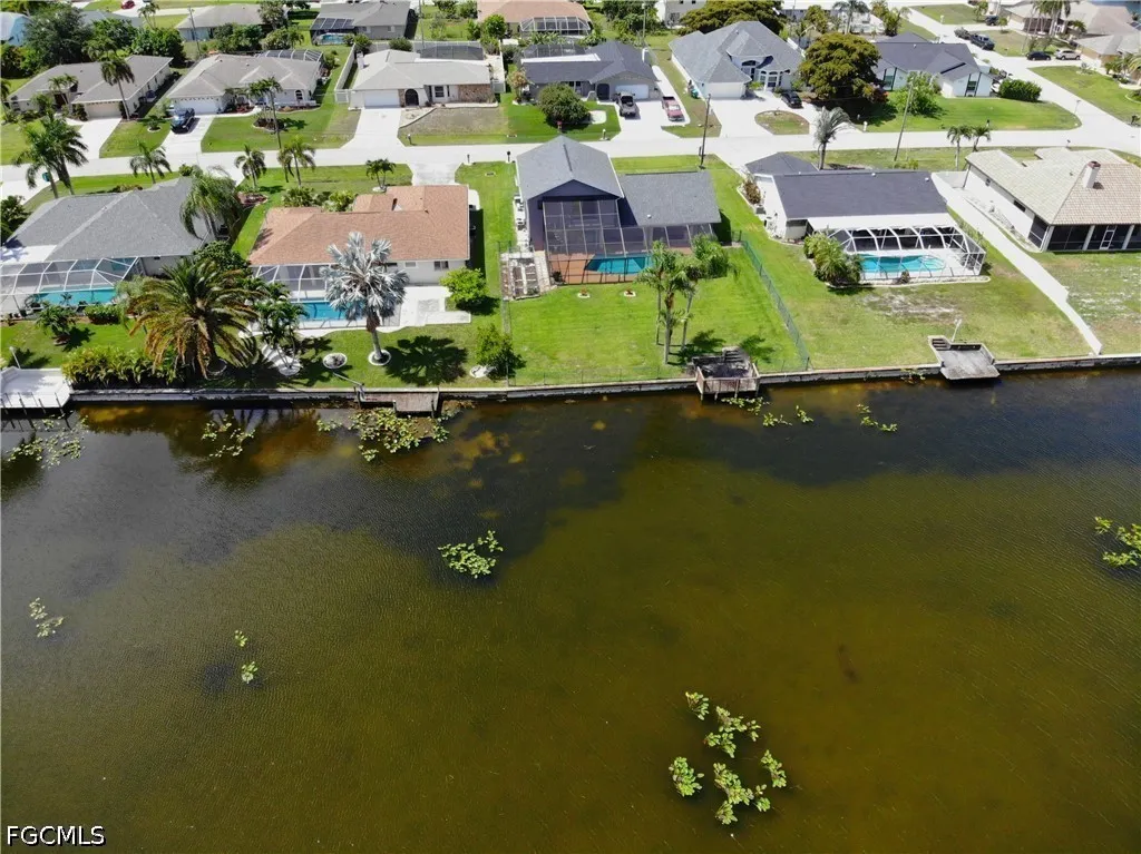 609 SE 21st Street Cape Coral FL 33990