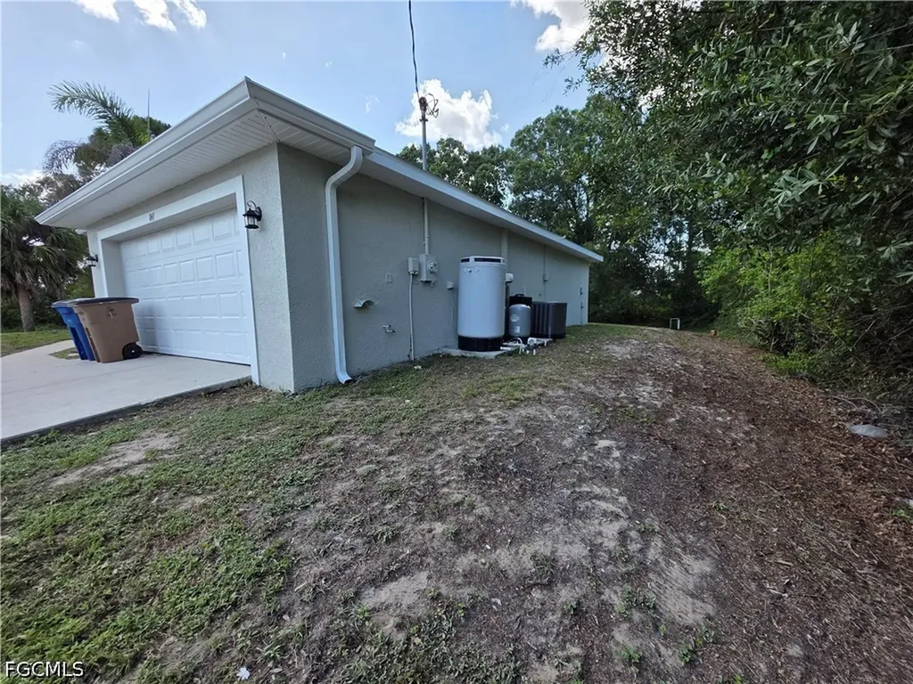 841 Calumet Street E Lehigh Acres FL 33974