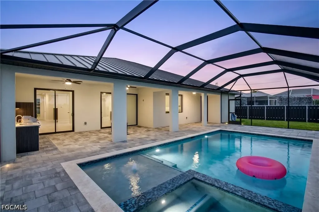 819 SW 16th Terrace Cape Coral FL 33991