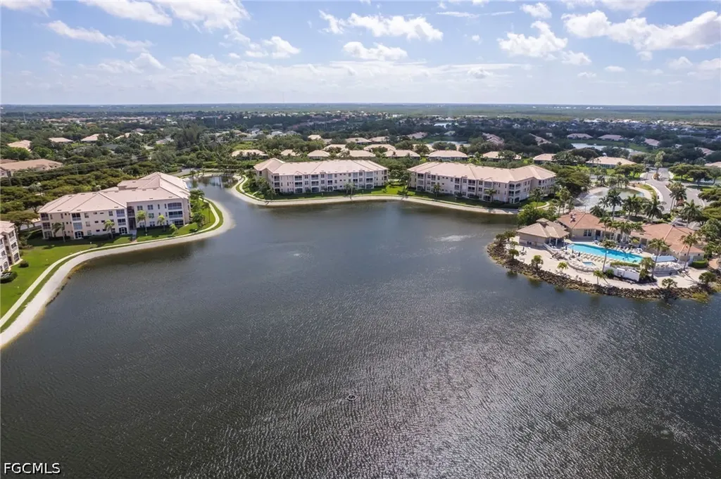 9190 Southmont Cove Fort Myers FL 33908