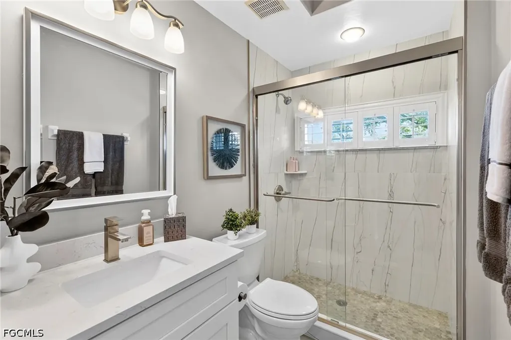 9190 Southmont Cove Fort Myers FL 33908