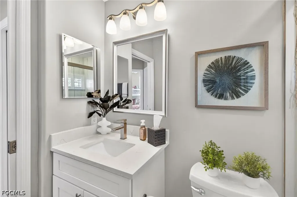 9190 Southmont Cove Fort Myers FL 33908