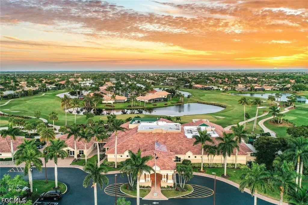 9190 Southmont Cove Fort Myers FL 33908