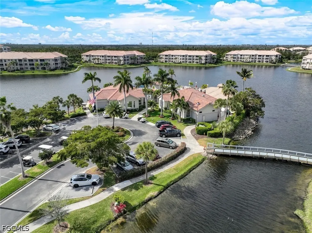 9190 Southmont Cove Fort Myers FL 33908
