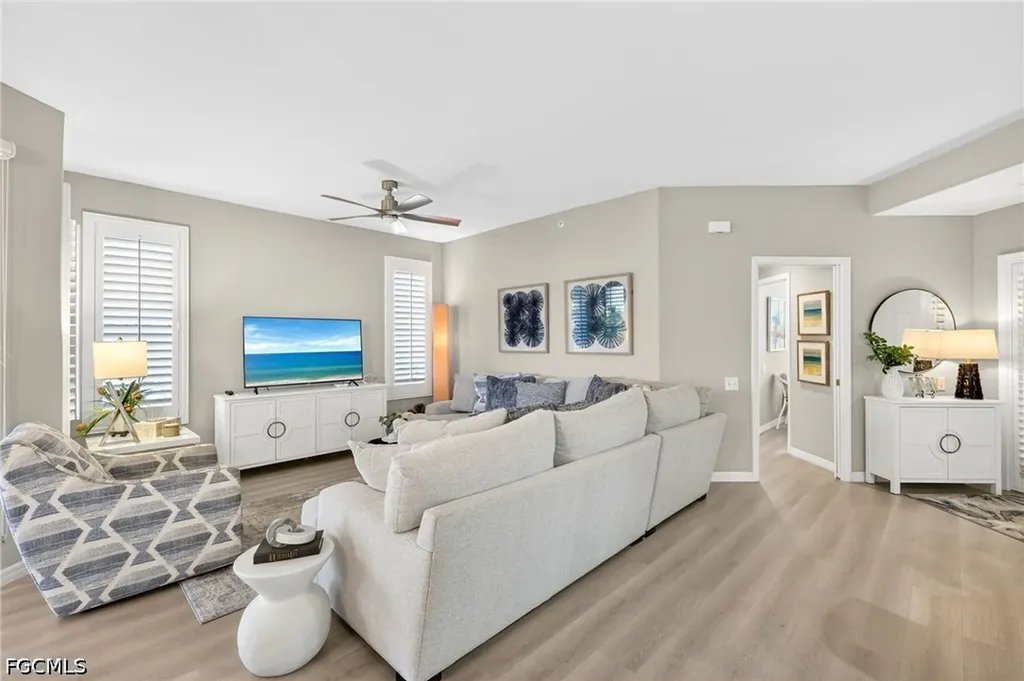 9190 Southmont Cove Fort Myers FL 33908