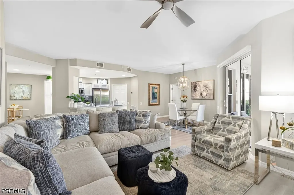 9190 Southmont Cove Fort Myers FL 33908