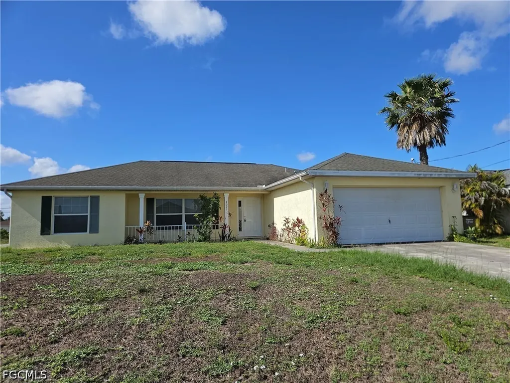 4021 28th Street SW Lehigh Acres FL 33976