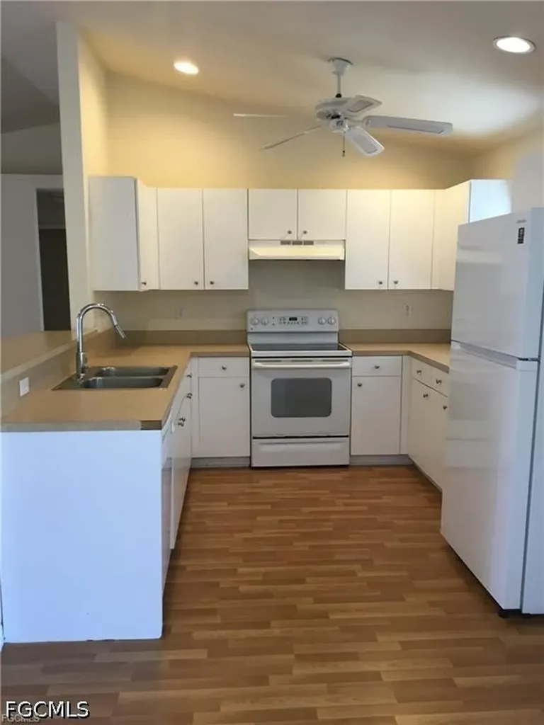 4021 28th Street SW Lehigh Acres FL 33976