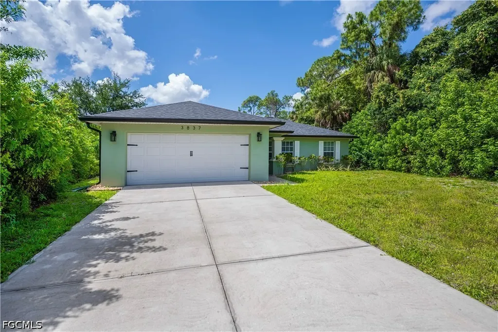 3837 Hillandale Street Fort Myers FL 33905