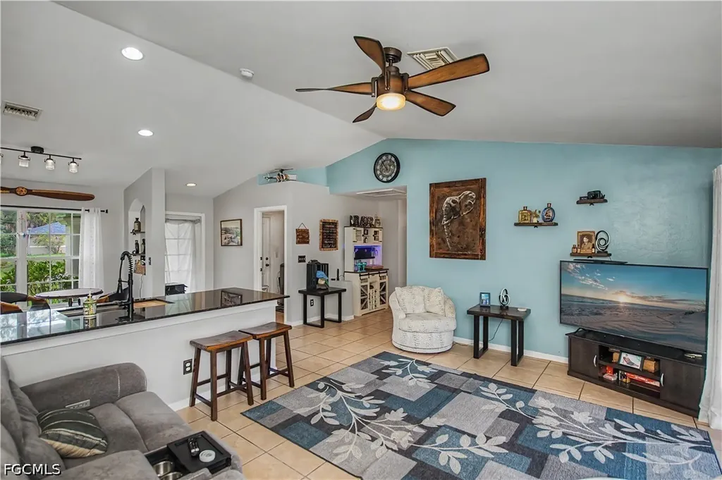 3837 Hillandale Street Fort Myers FL 33905