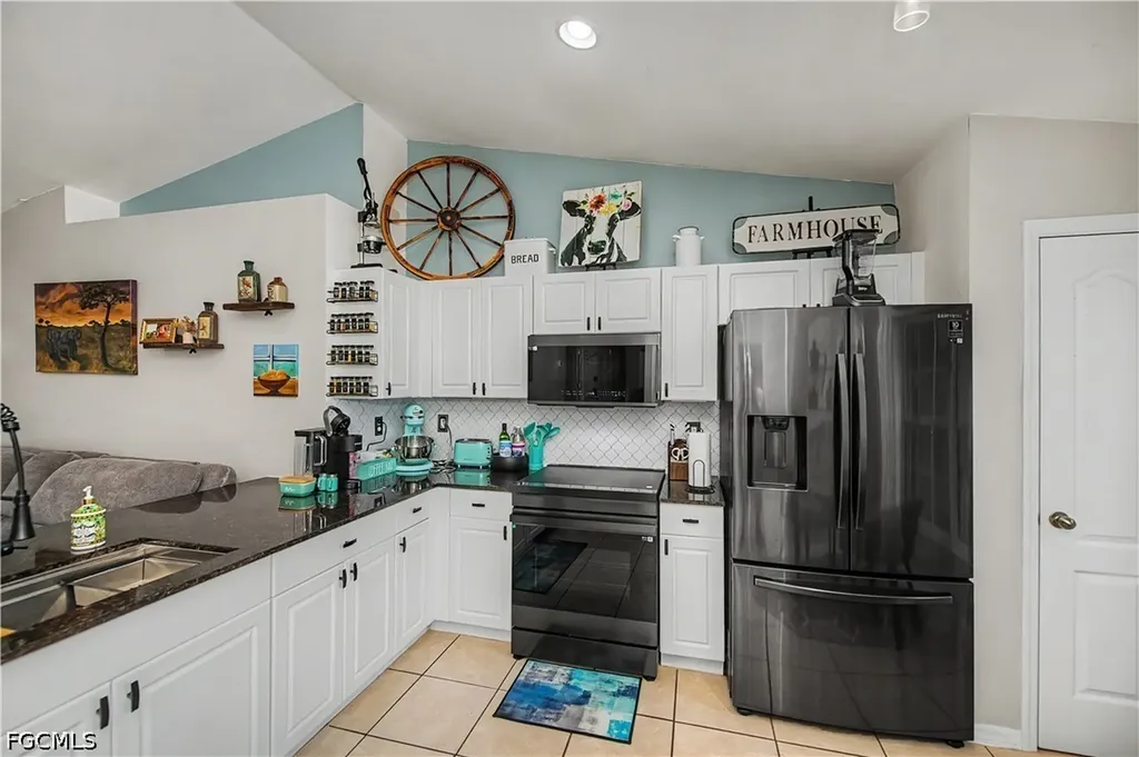 3837 Hillandale Street Fort Myers FL 33905