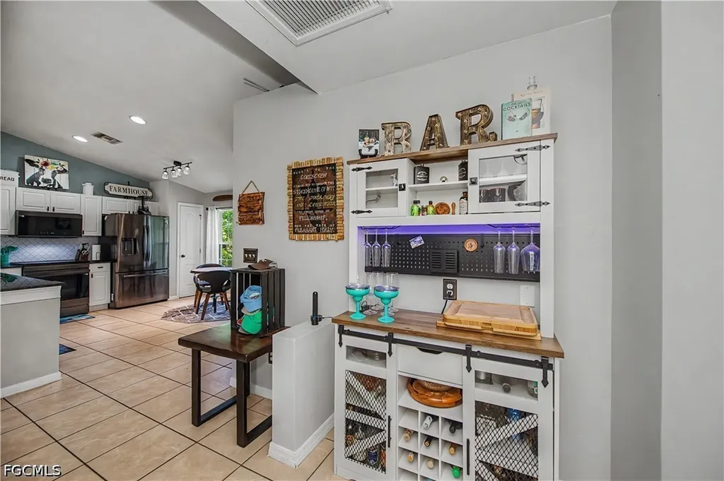 3837 Hillandale Street Fort Myers FL 33905